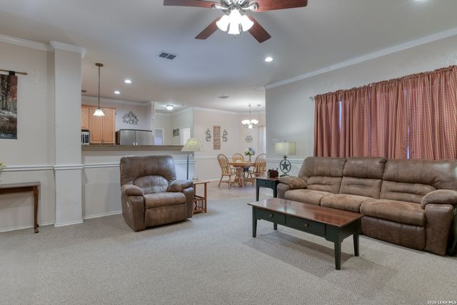 827 Point Cove, San Antonio, TX 78253