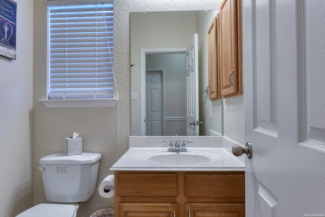 827 Point Cove, San Antonio, TX 78253