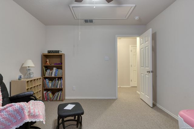 827 Point Cove, San Antonio, TX 78253