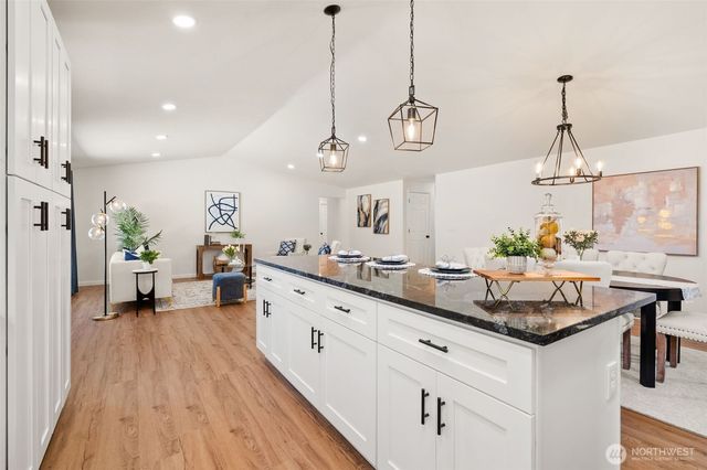 19750 SE 263rd Place, Covington, WA 98042