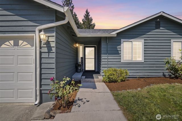 19750 SE 263rd Place, Covington, WA 98042