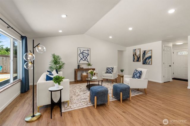 19750 SE 263rd Place, Covington, WA 98042