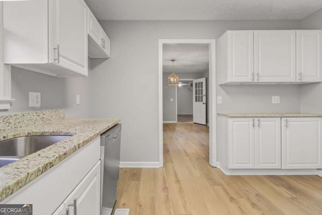 101 Dock Hyde Road, Carrollton, GA 30116