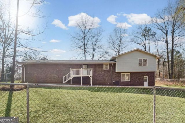 101 Dock Hyde Road, Carrollton, GA 30116