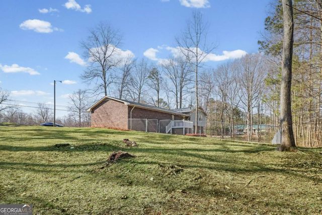 101 Dock Hyde Road, Carrollton, GA 30116