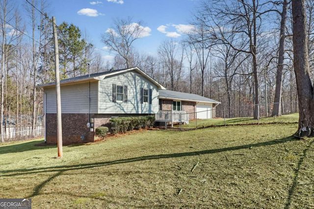 101 Dock Hyde Road, Carrollton, GA 30116