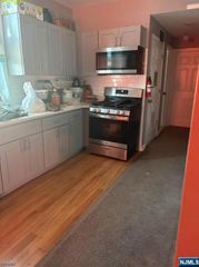 52 Montrose Terrace, Irvington, NJ 07111