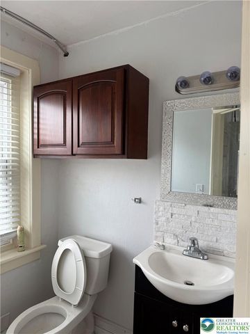 3276 Easton Avenue, Bethlehem Twp, PA 18020