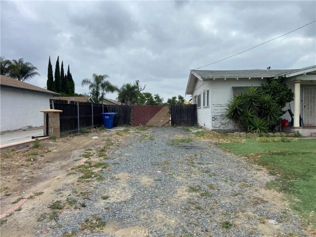 1472 S San Antonio Avenue, Pomona, CA 91766