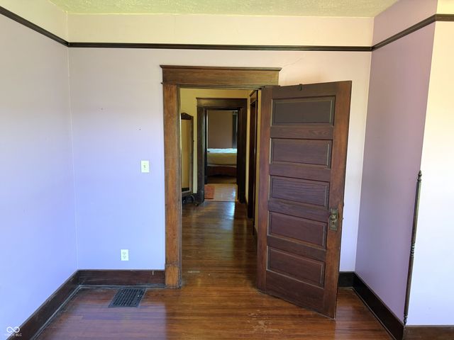7137 S 200 E, Ladoga, IN 47954