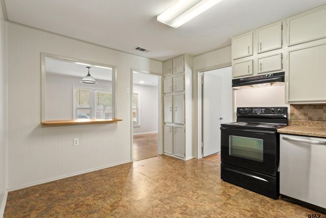 1709 S BAXTER AVE, Tyler, TX 75701
