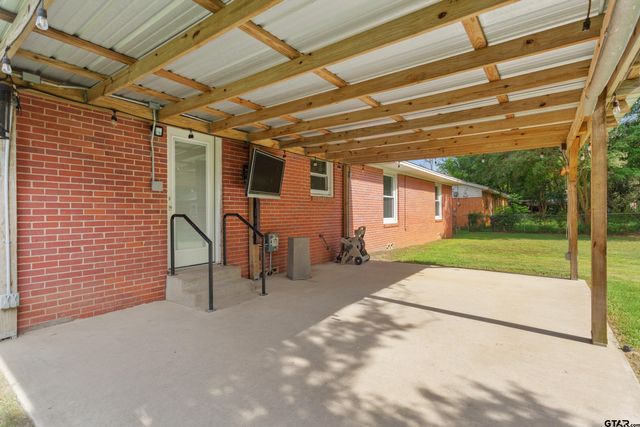 1709 S BAXTER AVE, Tyler, TX 75701