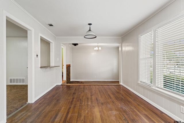 1709 S BAXTER AVE, Tyler, TX 75701