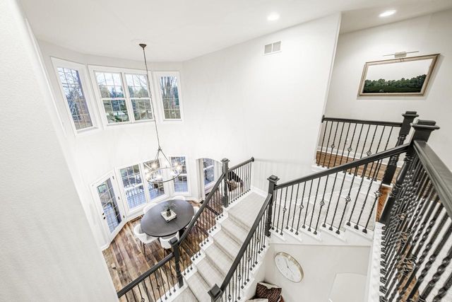 1403 E Bristlecone DRIVE, Hartland, WI 53029