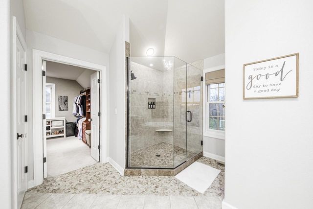 1403 E Bristlecone DRIVE, Hartland, WI 53029