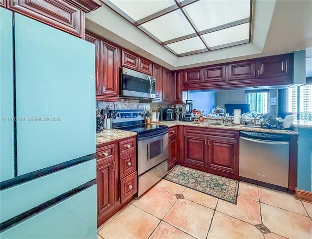 520 Brickell Key Dr A1912, Miami, FL 33131