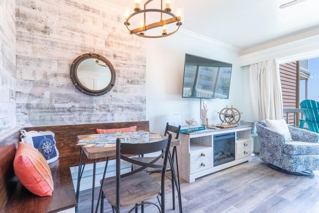 6300 Seawall Boulevard 6206, Galveston, TX 77551