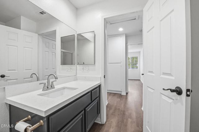 574 Charles Street, Moorpark, CA 93021