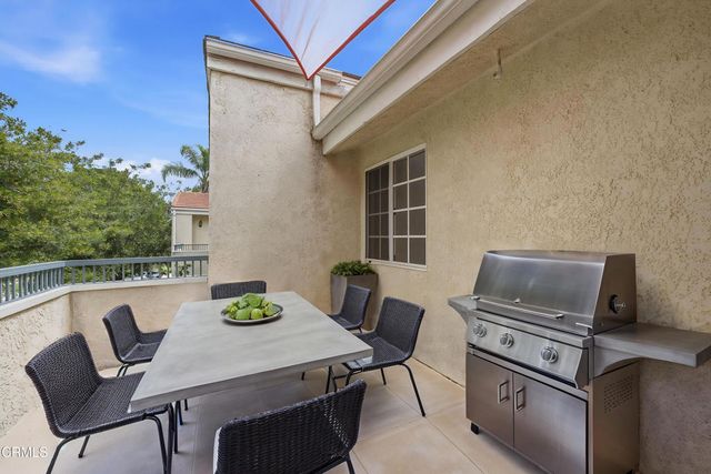 574 Charles Street, Moorpark, CA 93021