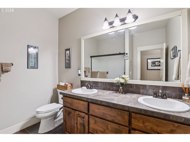 4714 Ne 123RD St, Vancouver, WA 98686