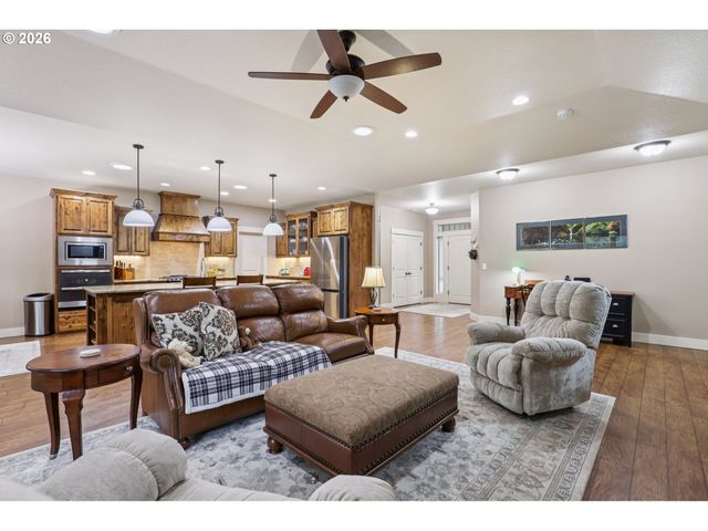 4714 Ne 123RD St, Vancouver, WA 98686