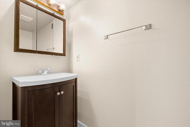 1040 CAPE SPLITT HARBOUR, Pasadena, MD 21122