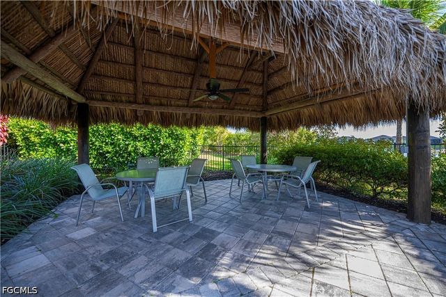 2548 Ocasa CT, Cape Coral, FL 33909