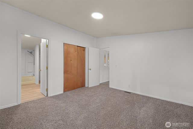 8331 Golden Valley Drive, Maple Falls, WA 98266