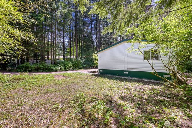8331 Golden Valley Drive, Maple Falls, WA 98266