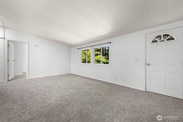 8331 Golden Valley Drive, Maple Falls, WA 98266