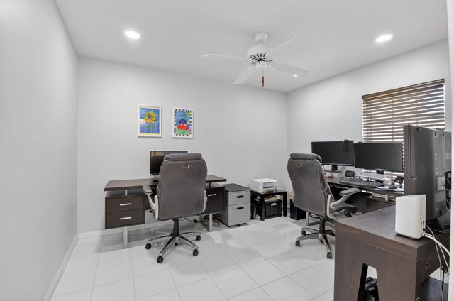 17257 Boca Club Boulevard 1, Boca Raton, FL 33487