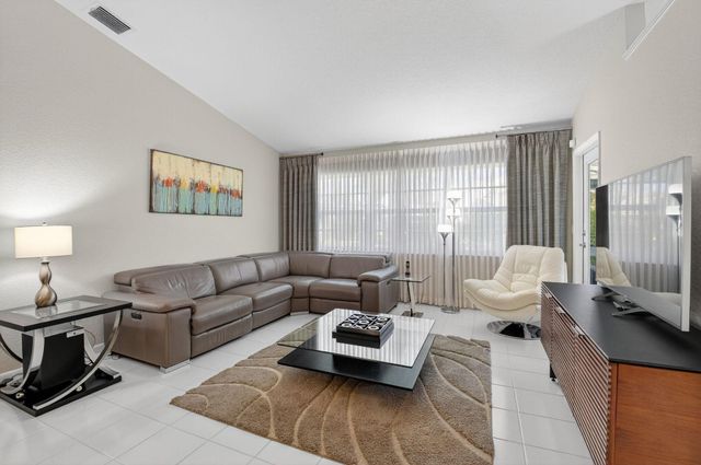 17257 Boca Club Boulevard 1, Boca Raton, FL 33487