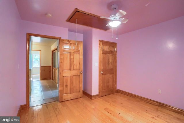 7395 JONESTOWN RD, Harrisburg, PA 17112