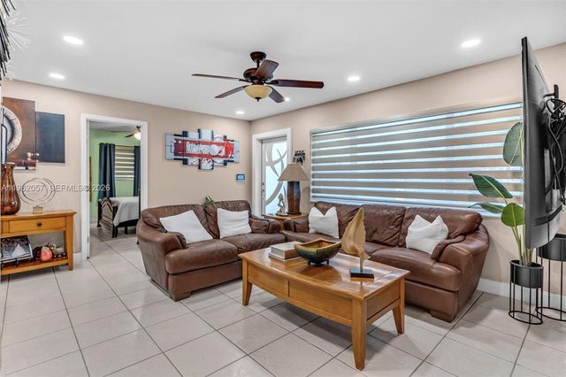 14790 SW 285th St, Homestead, FL 33033