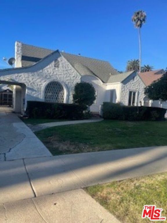 2311 Malcolm Avenue, Los Angeles, CA 90064