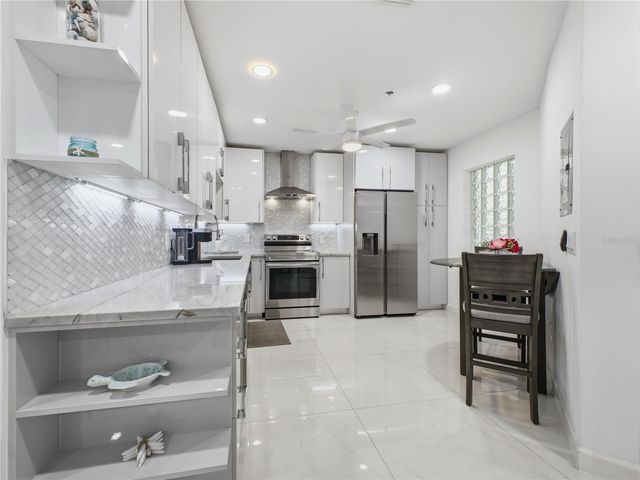 5157 FLORIA WAY J, Boynton Beach, FL 33437