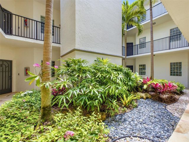 5157 FLORIA WAY J, Boynton Beach, FL 33437