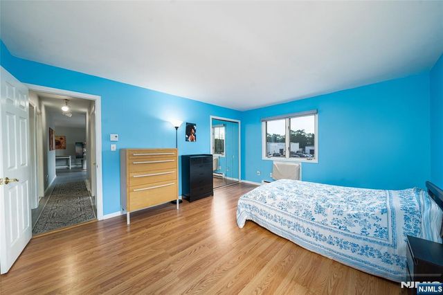 651 Riverside Avenue B17, Lyndhurst, NJ 07071