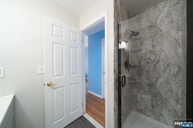 651 Riverside Avenue B17, Lyndhurst, NJ 07071