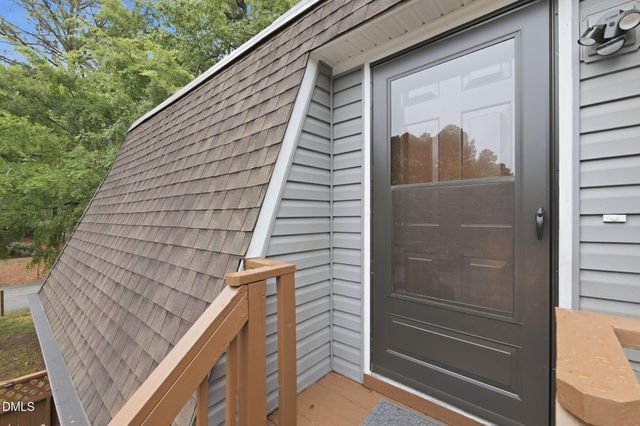 231 Summerwalk Cir, Chapel Hill, NC 27517