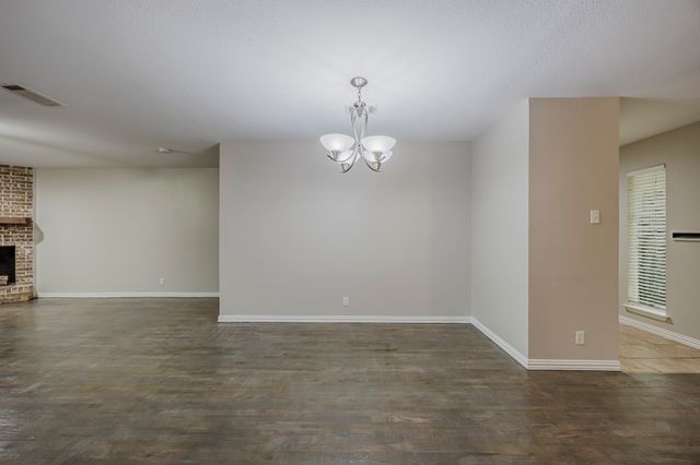 1624 Summer Place Circle, Irving, TX 75062