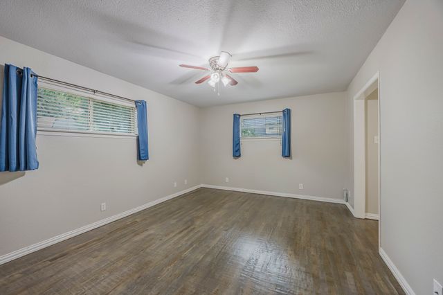 1624 Summer Place Circle, Irving, TX 75062