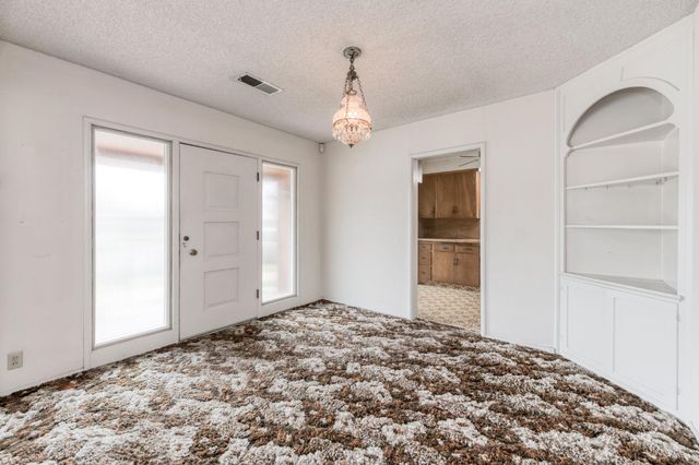 224 S J Street, Madera, CA 93637