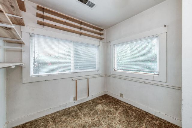 224 S J Street, Madera, CA 93637