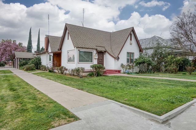 224 S J Street, Madera, CA 93637