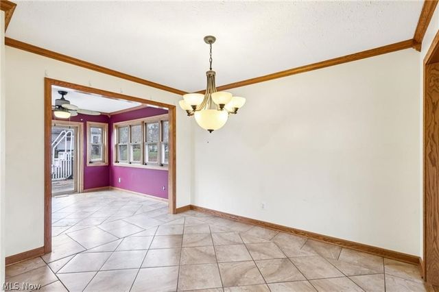 1470 Turnberry Drive, Youngstown, OH 44512