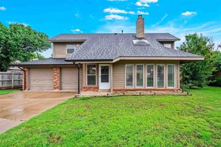 7129 NW Birch Pl, Lawton, OK 73505