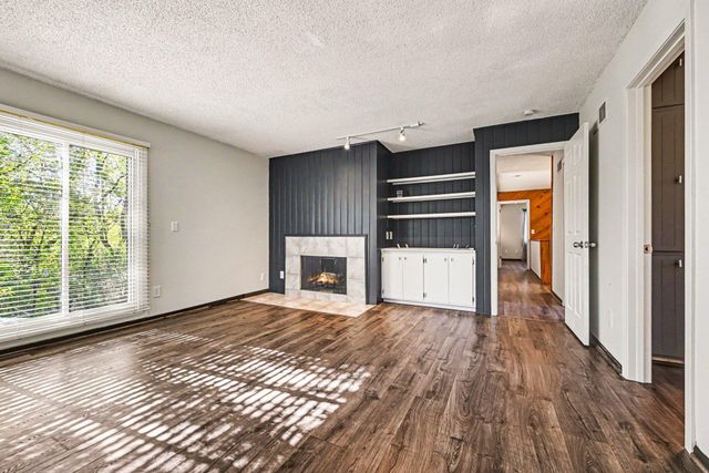 2804 Bryce Court, Burnsville, MN 55337