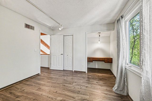 2804 Bryce Court, Burnsville, MN 55337