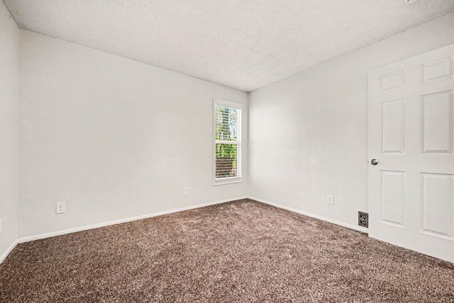 2804 Bryce Court, Burnsville, MN 55337